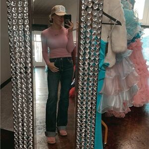 Meet your Posher, Ambria